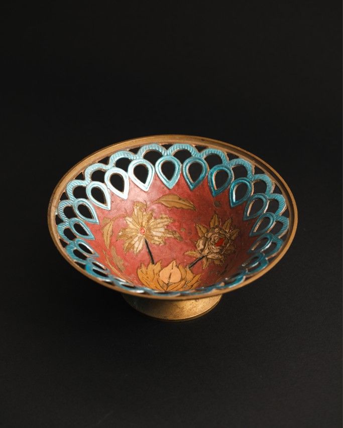 The Pedestal Bowl